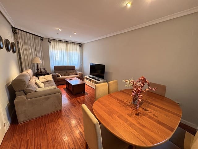 4 sovrum Semi-fristående Villa till salu i Petrel / Petrer med pool - 259 995 € (Ref: 5433132)