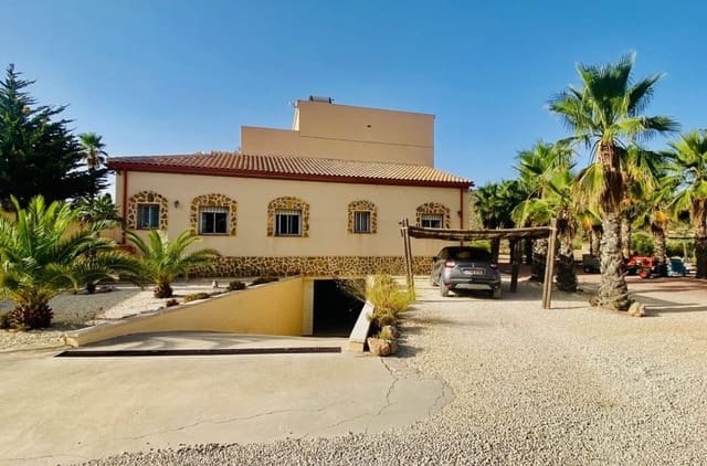 4 soveværelse Villa til salg i La Canalosa, Hondón de las Nieves med swimmingpool garage - € 545.000 (Ref: 5453615)