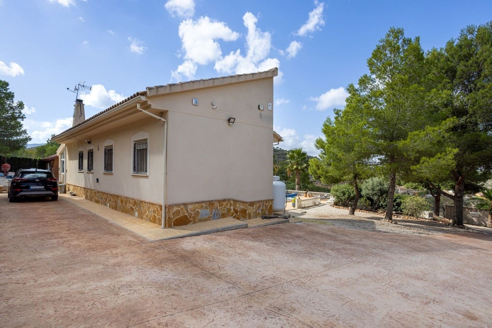 4 bedroom Villa for sale in La Zarza with pool garage - € 385,000 (Ref: 5469880)