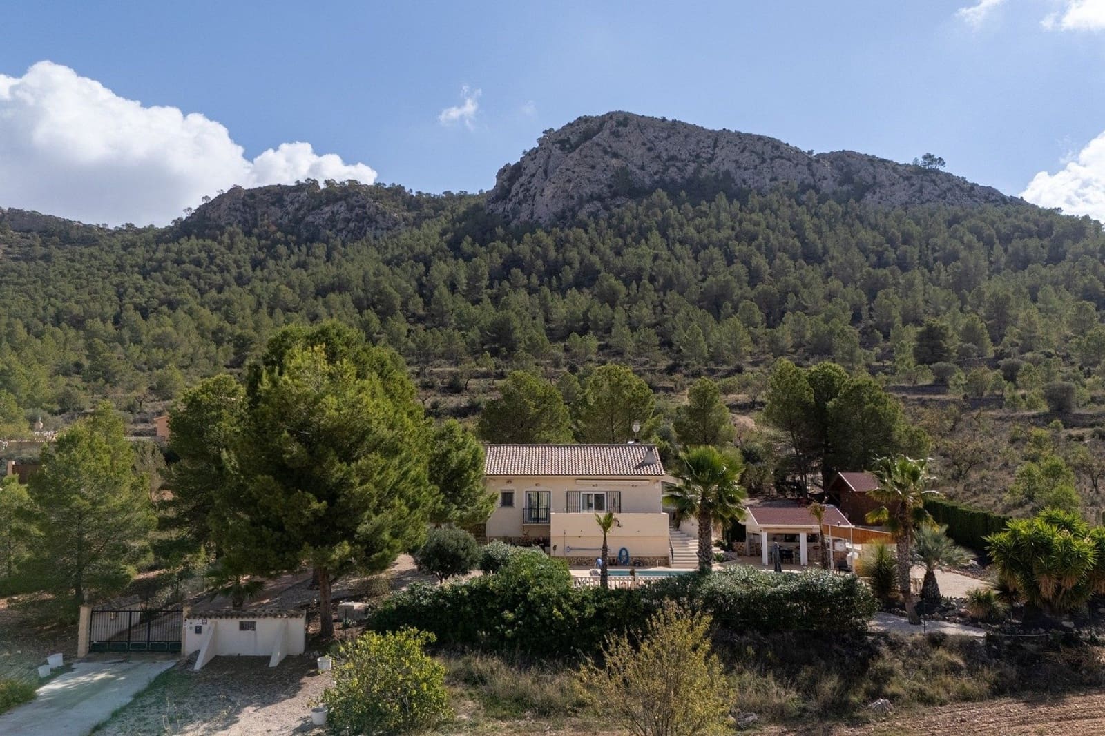 4 bedroom Villa for sale in La Zarza with pool garage - € 385,000 (Ref: 5469880)