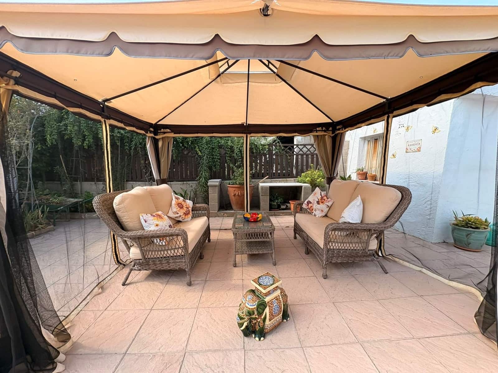 3 chambre Villa/Maison à vendre à Caudete avec piscine garage - 260 000 € (Ref: 5493679)