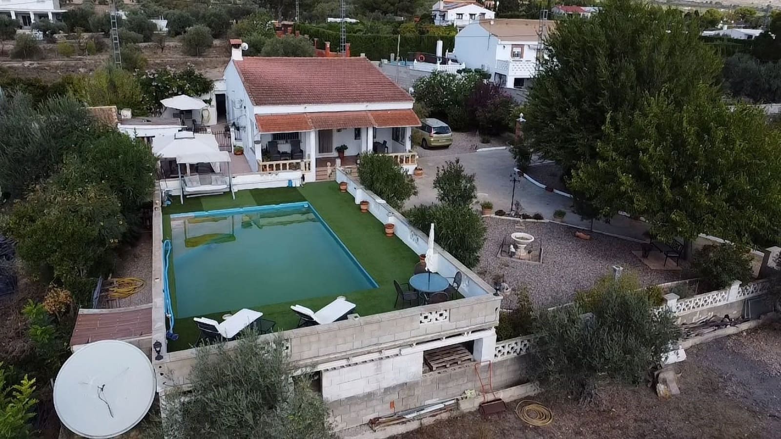 3 chambre Villa/Maison à vendre à Caudete avec piscine garage - 260 000 € (Ref: 5493679)