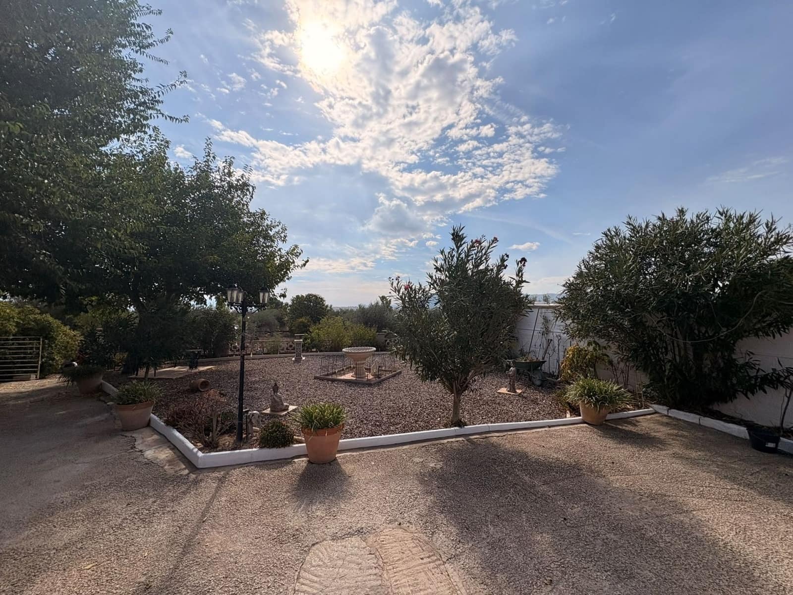 3 chambre Villa/Maison à vendre à Caudete avec piscine garage - 260 000 € (Ref: 5493679)