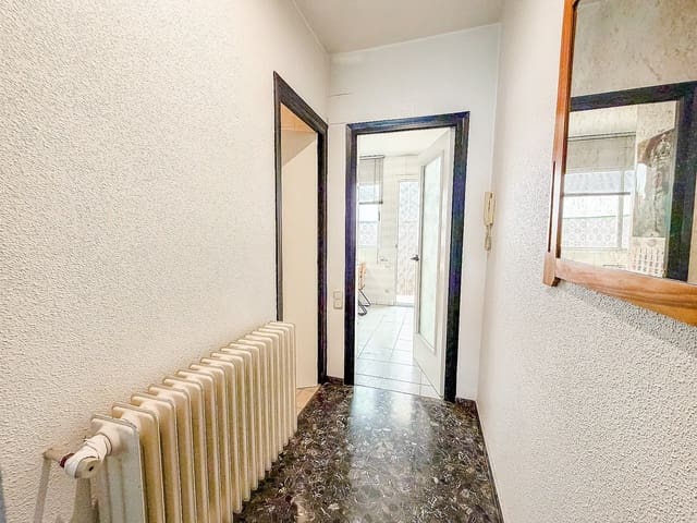 4 chambre Maison de Ville à vendre à Yecla avec piscine garage - 199 995 € (Ref: 5626032)