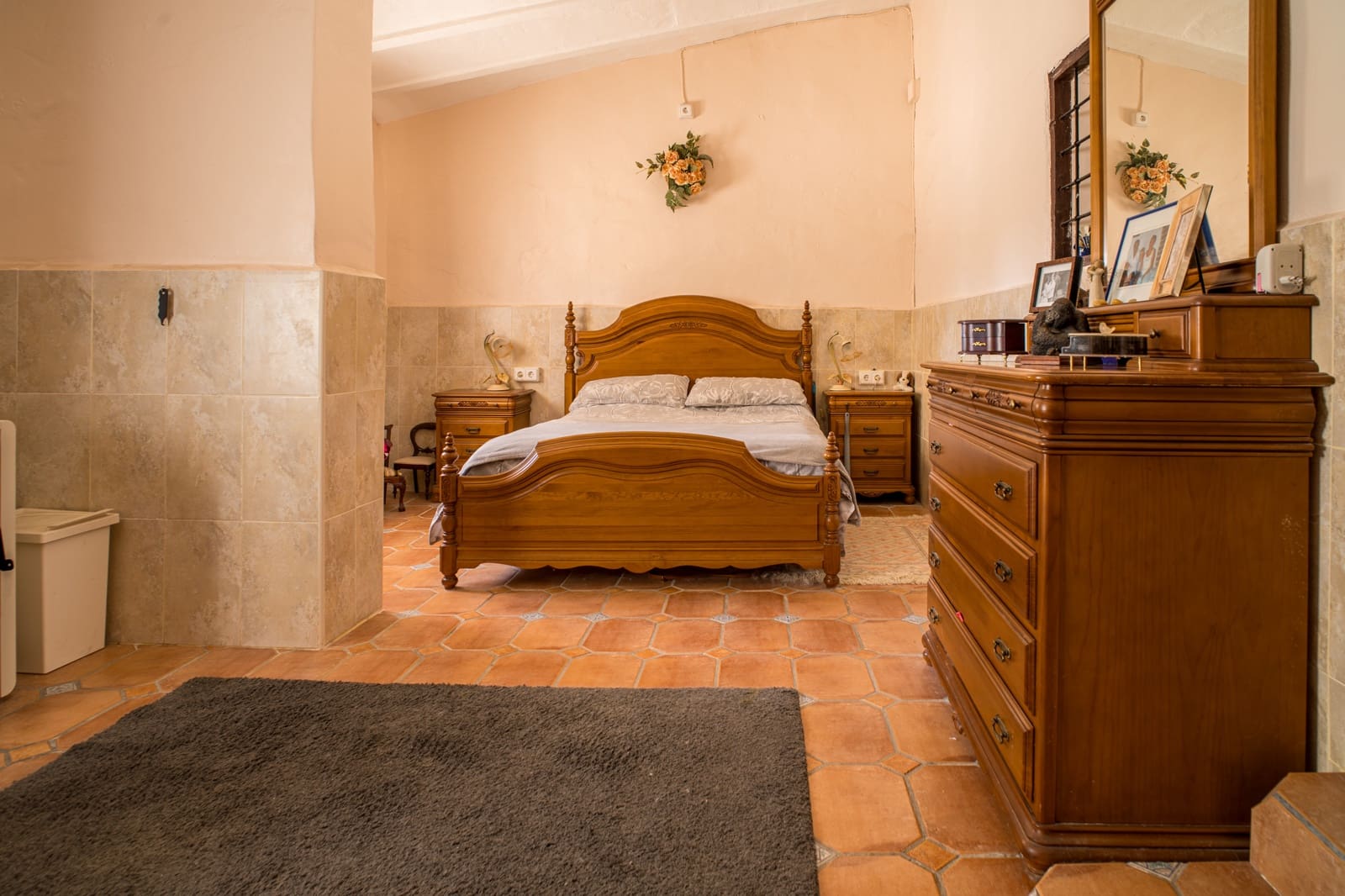 Chalet de 5 habitaciones en Pinoso en venta con piscina - 399.995 € (Ref: 5643594)