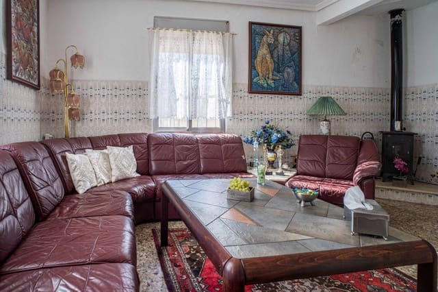 4 soverom Villa til salgs i La Romana med svømmebasseng - € 220 000 (Ref: 5712544)