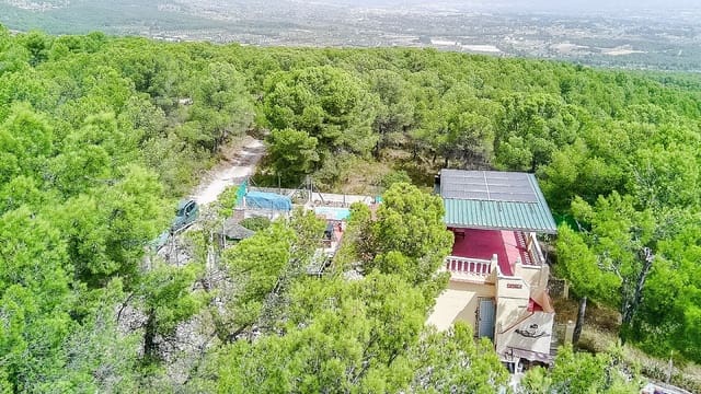 2 soverom Finca/Herregård til salgs i Castalla med svømmebasseng - € 259 000 (Ref: 5978992)