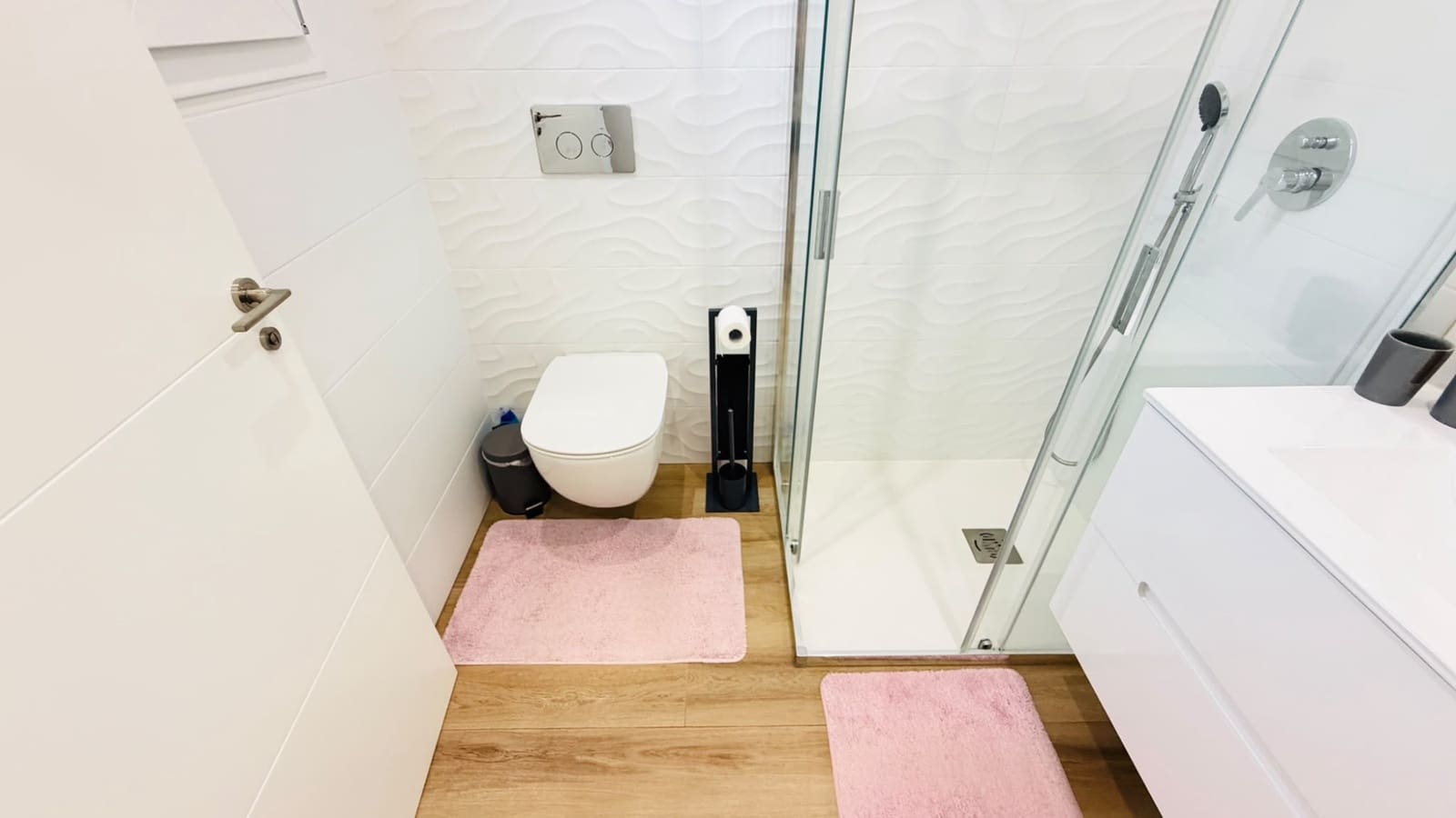 3 soveværelse Semi-Rækkehus til salg i Los Montesinos med swimmingpool - € 392.500 (Ref: 6382554)