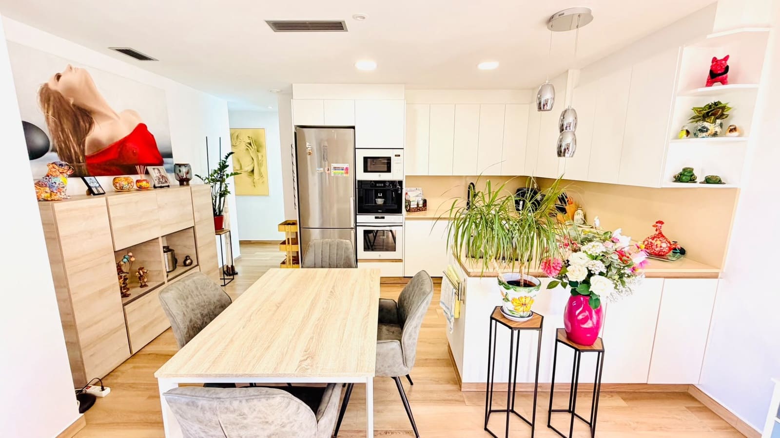 3 soveværelse Semi-Rækkehus til salg i Los Montesinos med swimmingpool - € 392.500 (Ref: 6382554)