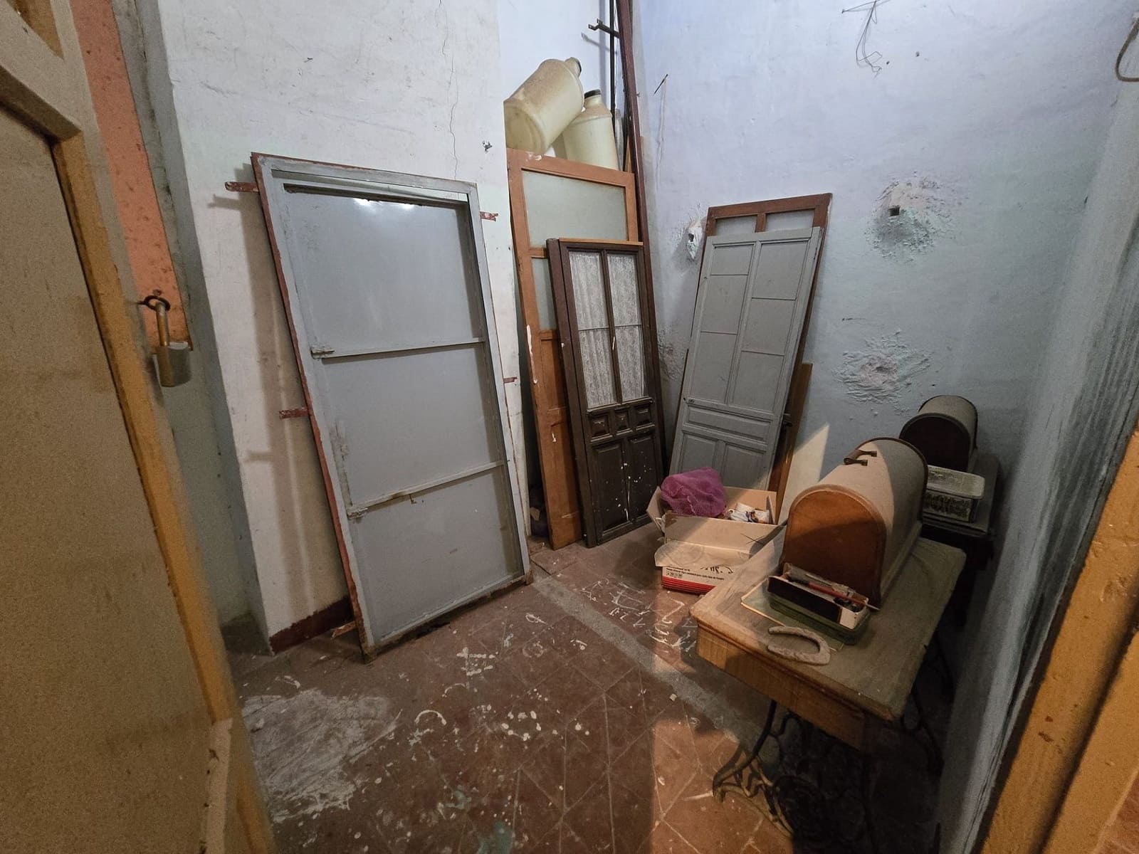 11 sovrum Hus till salu i Sax - 210 000 € (Ref: 7777151)