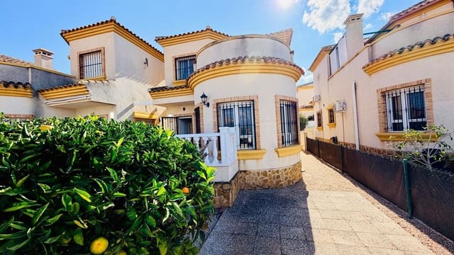 3 soveværelse Villa til salg i Los Montesinos med garage - € 255.000 (Ref: 7923085)