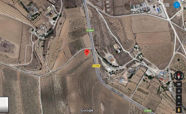 Grunde uden byggetilladelser til salg i Pinoso - € 35.000 (Ref: 8649343)