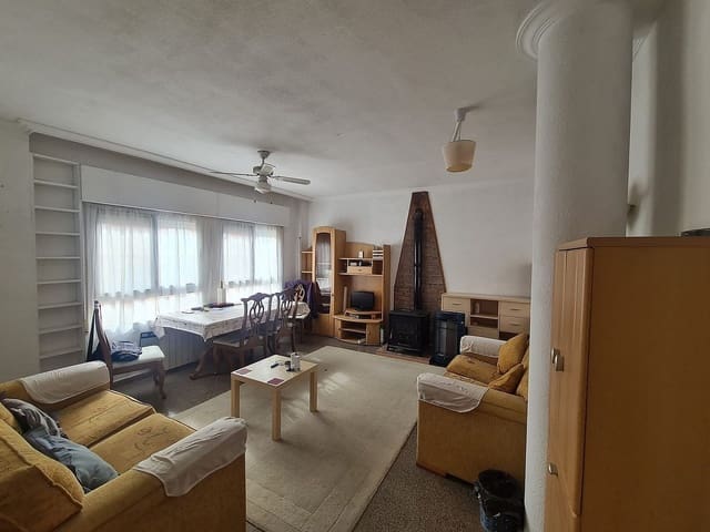 4 slaapkamer Huis te koop in Salinas met zwembad - € 89.995 (Ref: 8649479)