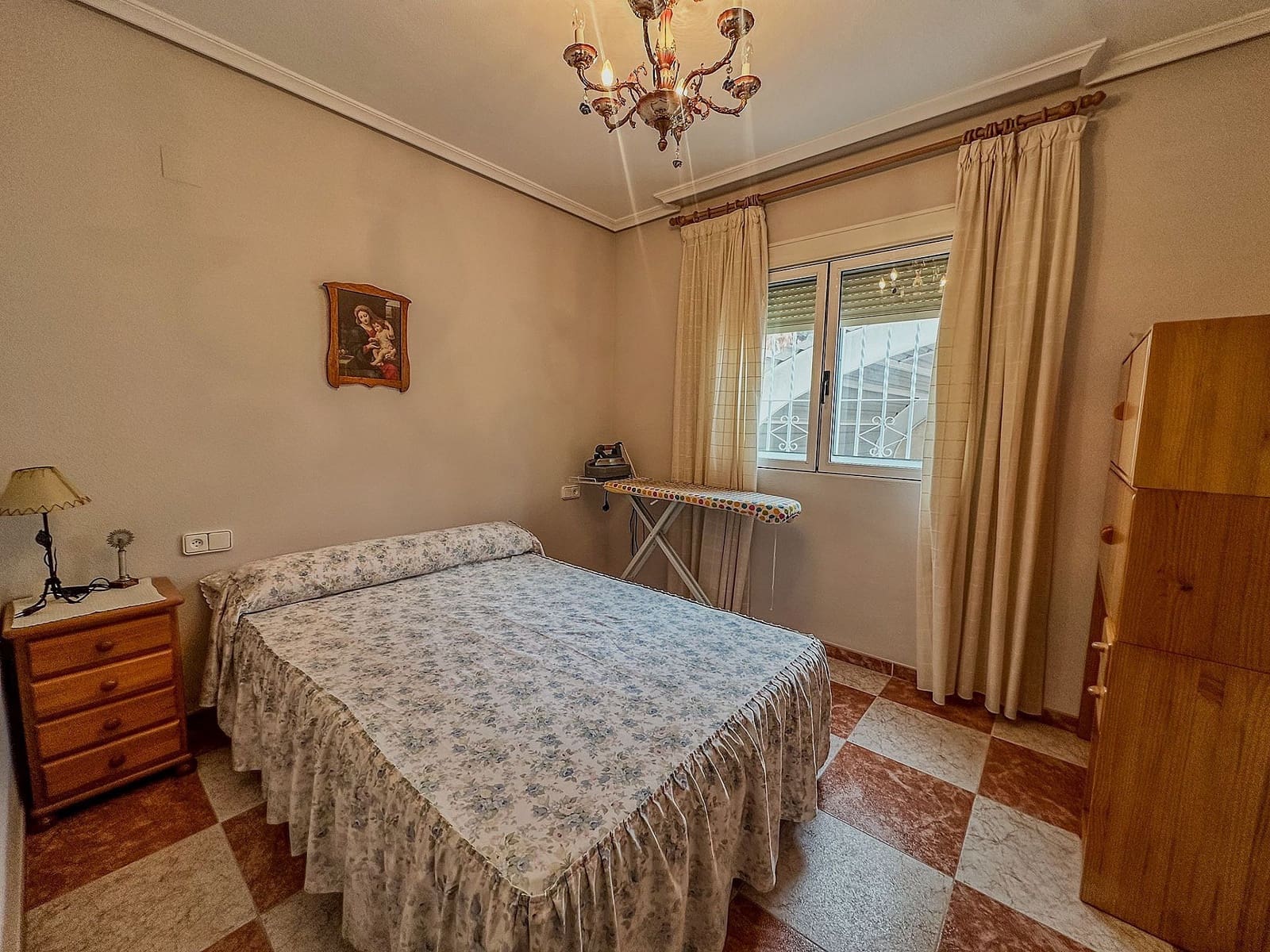 5 chambre Villa/Maison à vendre à Sax avec piscine garage - 355 000 € (Ref: 8649604)