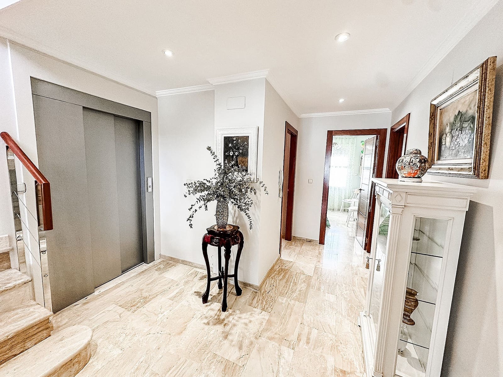 5 soveværelse Byhus til salg i Almansa med swimmingpool - € 345.000 (Ref: 8649617)