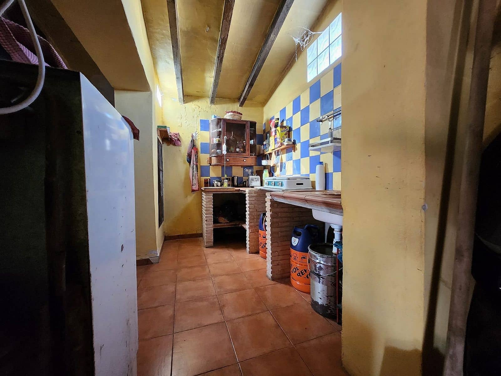 5 sypialnia Finka/Dom wiejski na sprzedaż w Caudete z basenem garażem - 145 000 € (Ref: 8649619)