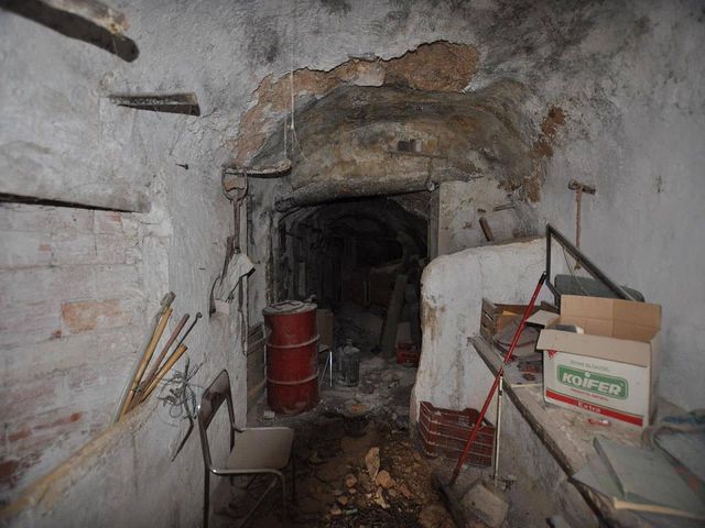 5 soveværelse Hulehus til salg i Jumilla med garage - € 69.995 (Ref: 8649770)