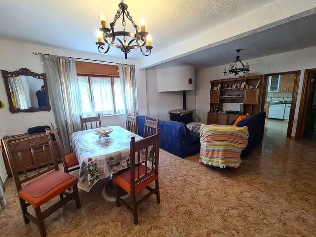 4 slaapkamer Finca/Landhuis te koop in Sax met zwembad garage - € 325.000 (Ref: 8649777)
