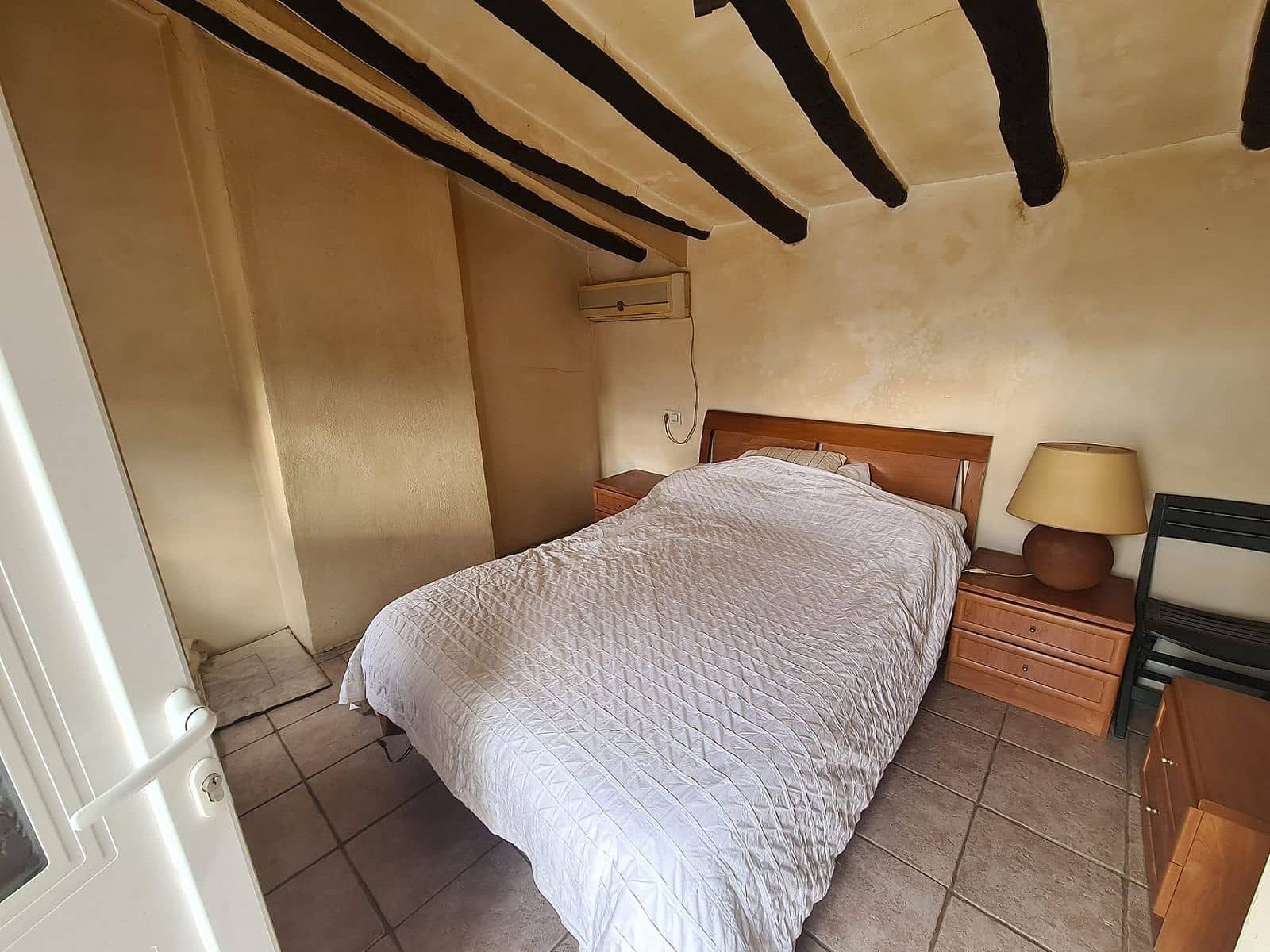 3 soveværelse Byhus til salg i Sax - € 99.950 (Ref: 8649783)