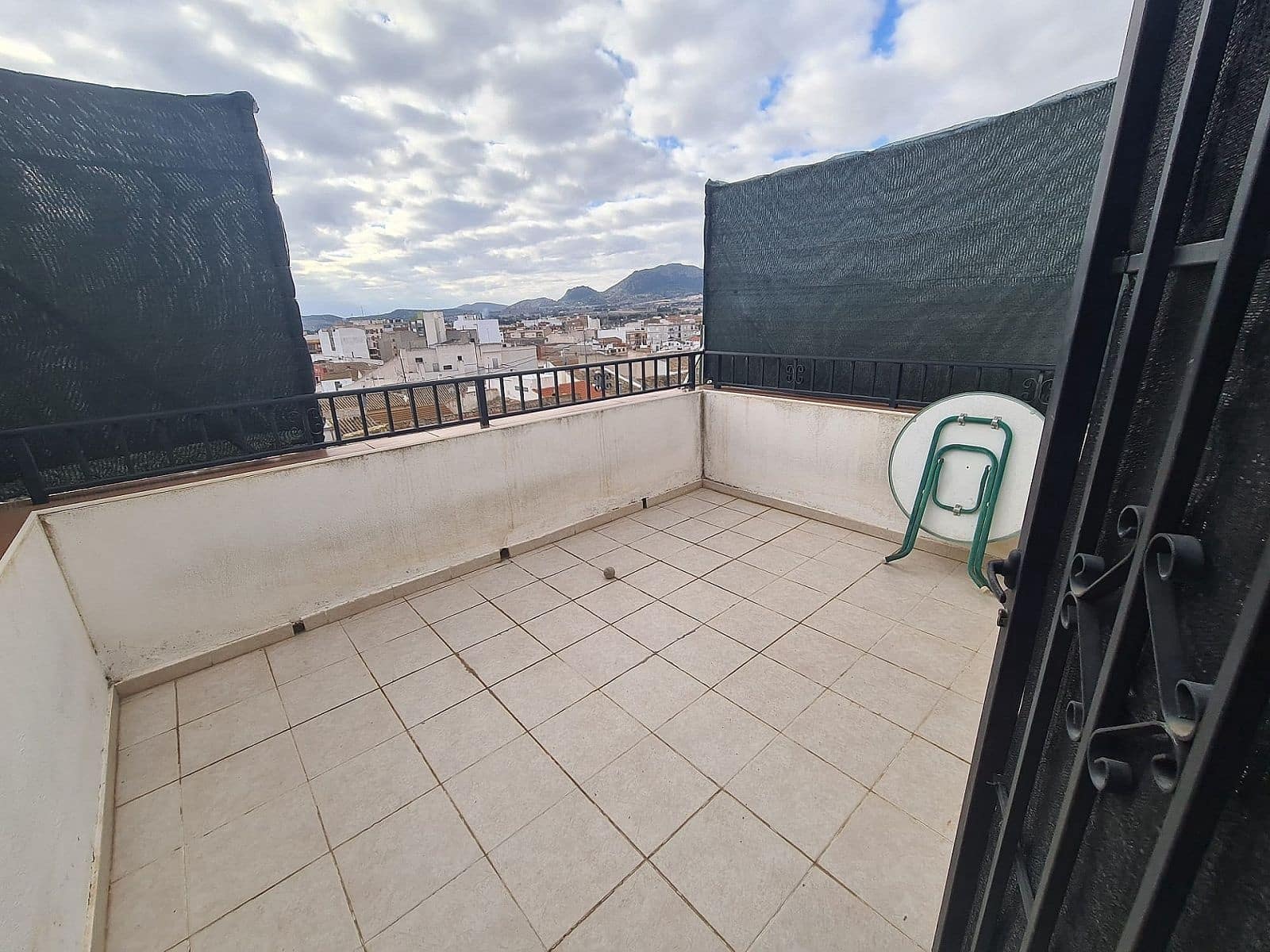3 soveværelse Byhus til salg i Sax - € 99.950 (Ref: 8649783)