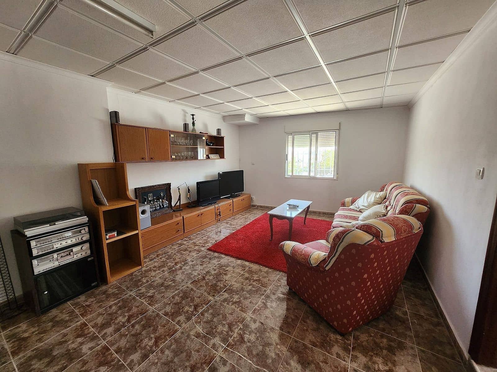 7 chambre Finca/Maison de Campagne à vendre à Villena avec piscine garage - 290 000 € (Ref: 8649826)