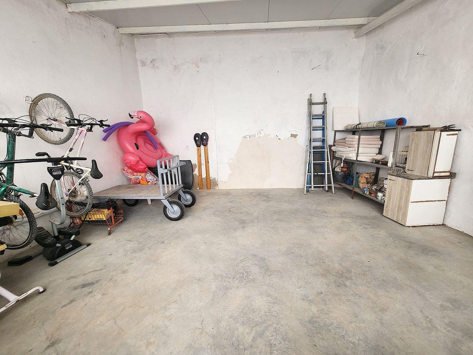 7 chambre Finca/Maison de Campagne à vendre à Villena avec piscine garage - 290 000 € (Ref: 8649826)