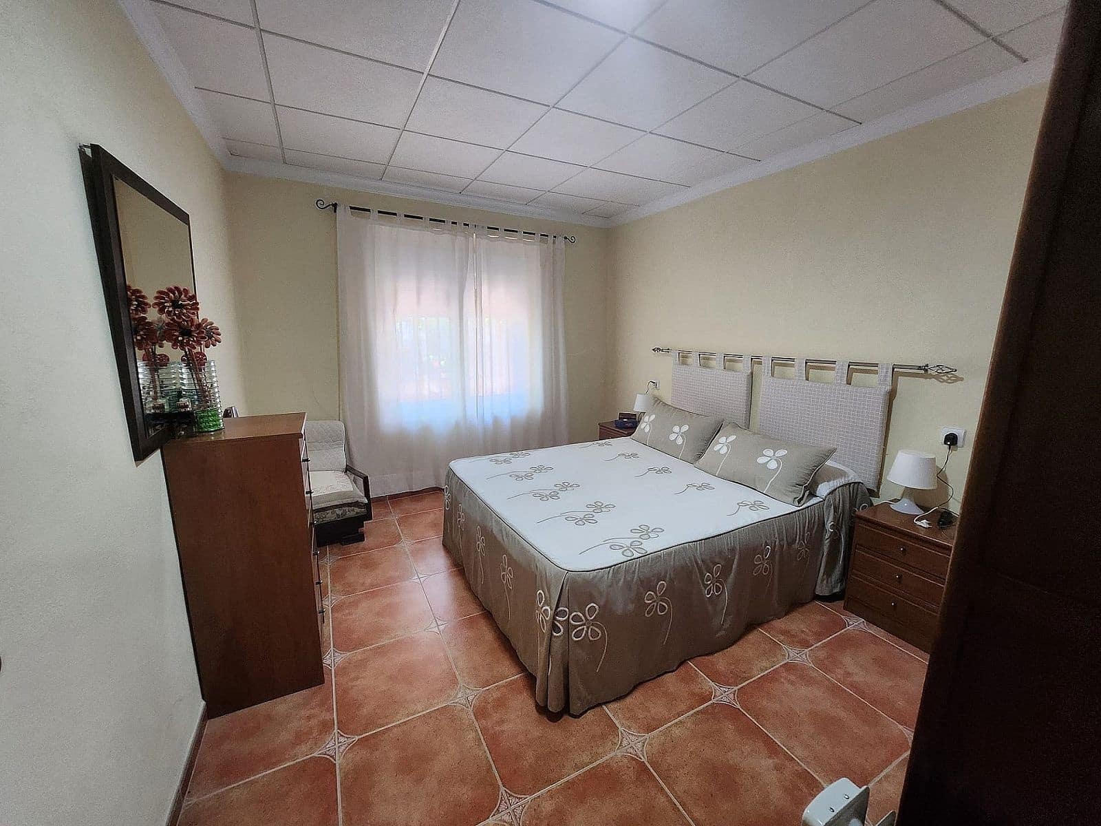 7 chambre Finca/Maison de Campagne à vendre à Villena avec piscine garage - 290 000 € (Ref: 8649826)