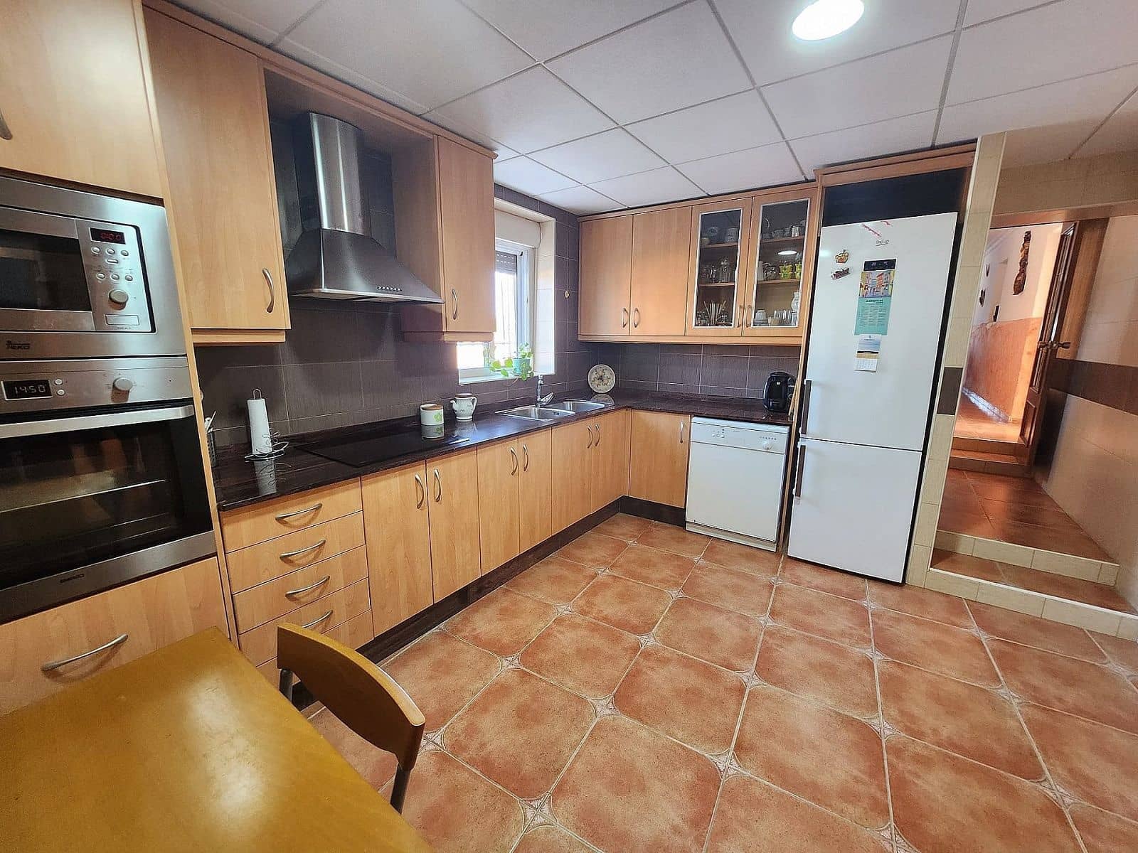 7 chambre Finca/Maison de Campagne à vendre à Villena avec piscine garage - 290 000 € (Ref: 8649826)