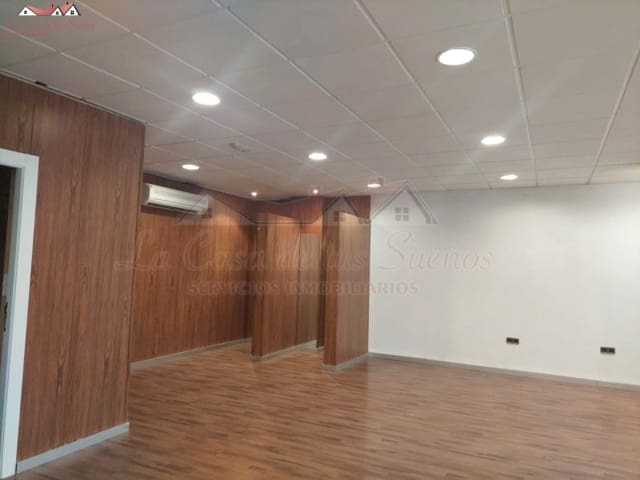 Erhverv til salg i Sax med swimmingpool - € 140.000 (Ref: 8776973)