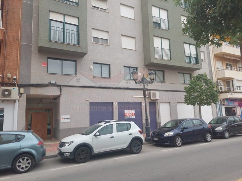 Erhverv til salg i Sax med swimmingpool - € 140.000 (Ref: 8776973)