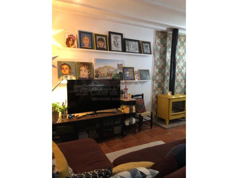 3 bedroom Finca/Country House for sale in Pinoso with pool - € 149,900 (Ref: 8776976)