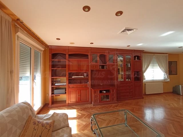 4 slaapkamer Villa te koop in Elda met zwembad - € 425.000 (Ref: 8776977)