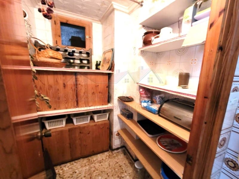 4 sovrum Finca/Hus på landet till salu i Petrel / Petrer med pool - 290 000 € (Ref: 8776978)