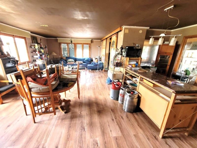 4 sovrum Finca/Hus på landet till salu i Petrel / Petrer med pool - 290 000 € (Ref: 8776978)