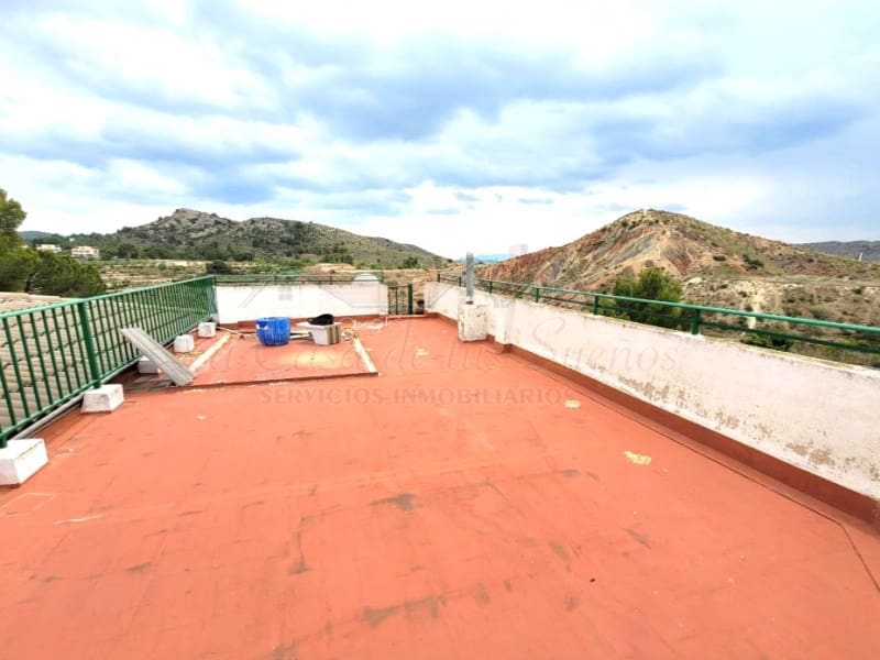 4 sovrum Finca/Hus på landet till salu i Petrel / Petrer med pool - 290 000 € (Ref: 8776978)