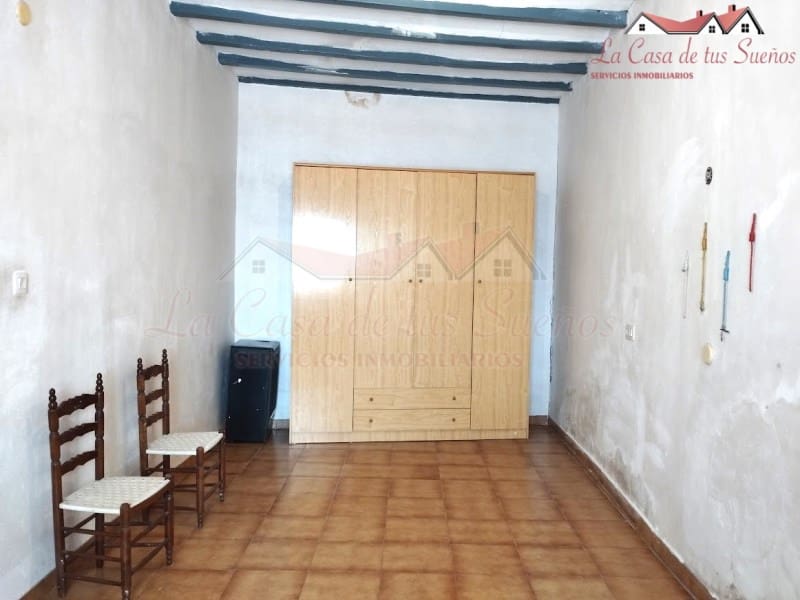 5 soveværelse Finca/Landehus til salg i Sax med swimmingpool - € 99.999 (Ref: 8776987)