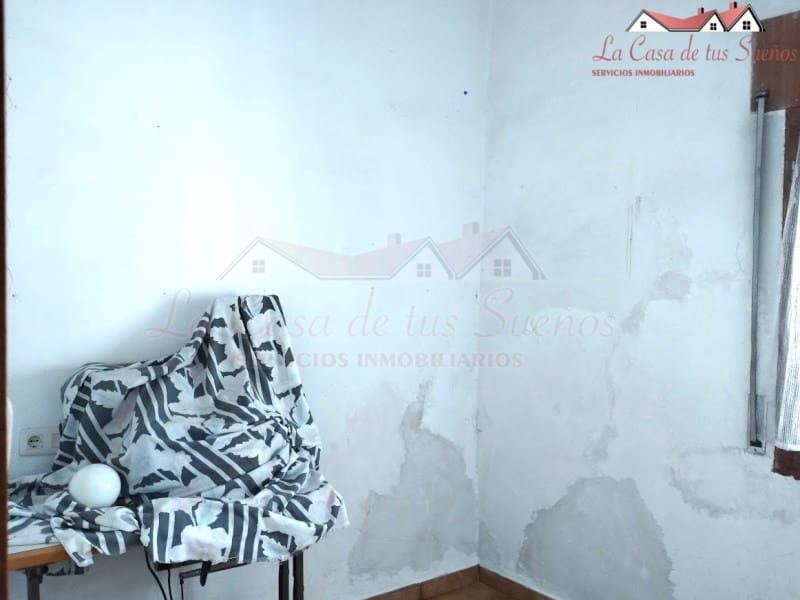 5 soveværelse Finca/Landehus til salg i Sax med swimmingpool - € 99.999 (Ref: 8776987)