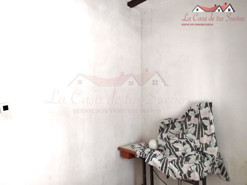 5 soveværelse Finca/Landehus til salg i Sax med swimmingpool - € 99.999 (Ref: 8776987)