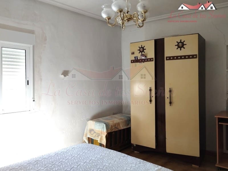 5 soveværelse Finca/Landehus til salg i Sax med swimmingpool - € 99.999 (Ref: 8776987)