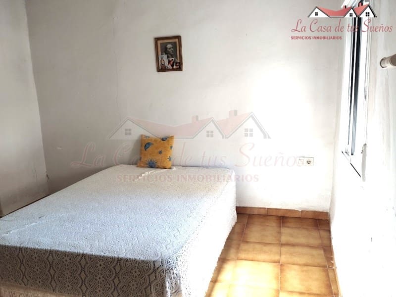 5 soveværelse Finca/Landehus til salg i Sax med swimmingpool - € 99.999 (Ref: 8776987)