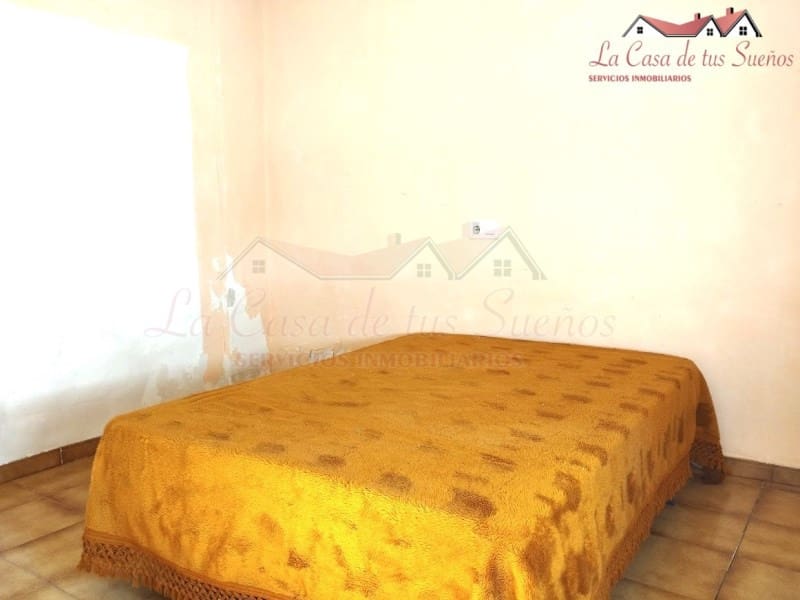 5 soveværelse Finca/Landehus til salg i Sax med swimmingpool - € 99.999 (Ref: 8776987)