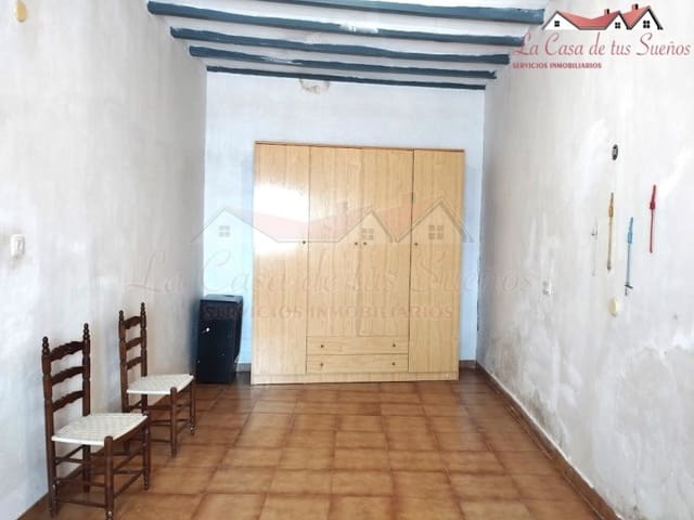 5 soveværelse Finca/Landehus til salg i Sax med swimmingpool - € 99.999 (Ref: 8776987)