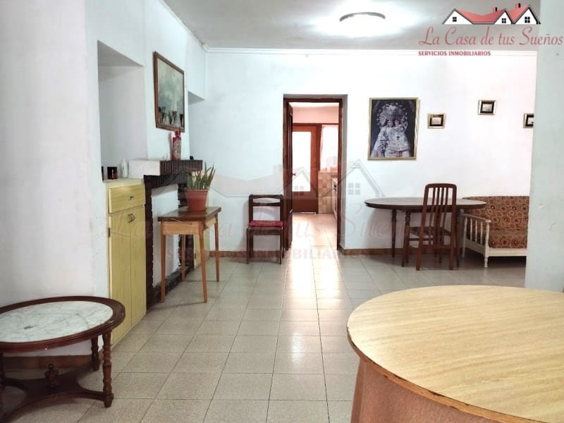 5 soveværelse Finca/Landehus til salg i Sax med swimmingpool - € 99.999 (Ref: 8776987)