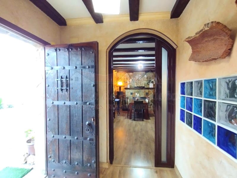 2 sypialnia Willa na sprzedaż w Sax z basenem - 240 000 € (Ref: 8776988)