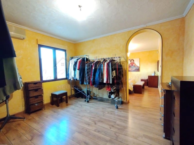 2 sypialnia Willa na sprzedaż w Sax z basenem - 240 000 € (Ref: 8776988)