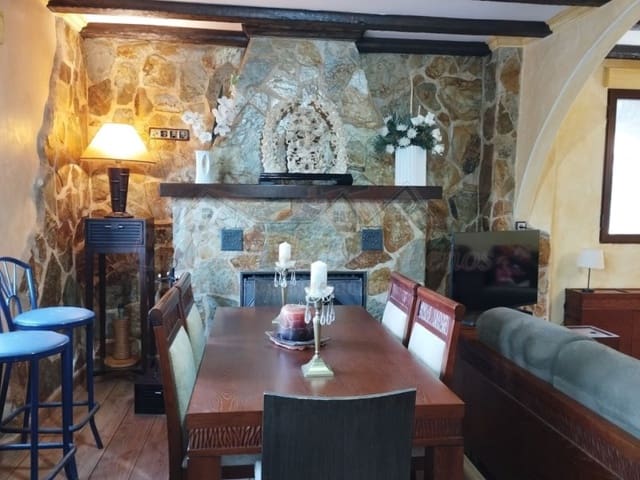 2 soverom Villa til salgs i Sax med svømmebasseng - € 240 000 (Ref: 8776988)