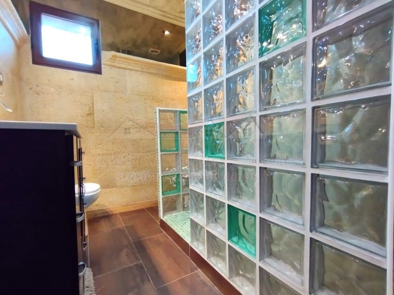 2 sypialnia Willa na sprzedaż w Sax z basenem - 240 000 € (Ref: 8776988)