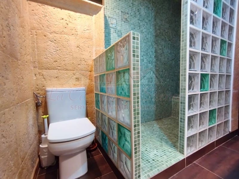 2 sypialnia Willa na sprzedaż w Sax z basenem - 240 000 € (Ref: 8776988)