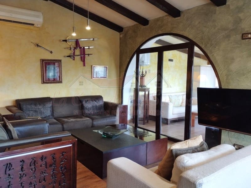 2 sypialnia Willa na sprzedaż w Sax z basenem - 240 000 € (Ref: 8776988)