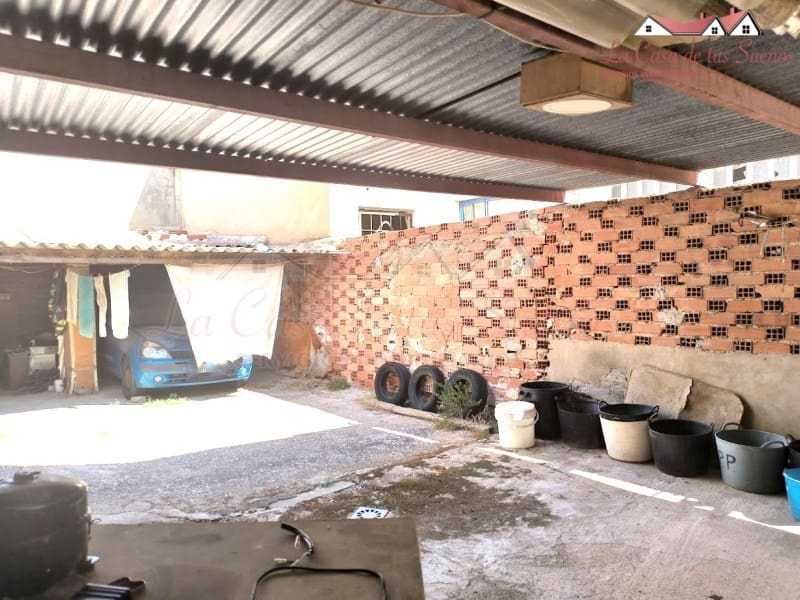 3 makuuhuone Maalaistalo myytävänä paikassa Sax mukana uima-altaan - 59 000 € (Ref: 8776994)